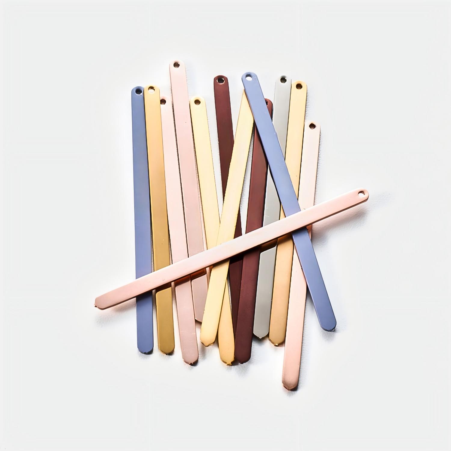 Metall: Schlankes, modernes Design