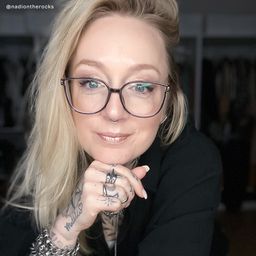 Cora Braun Rechteckig Brille7