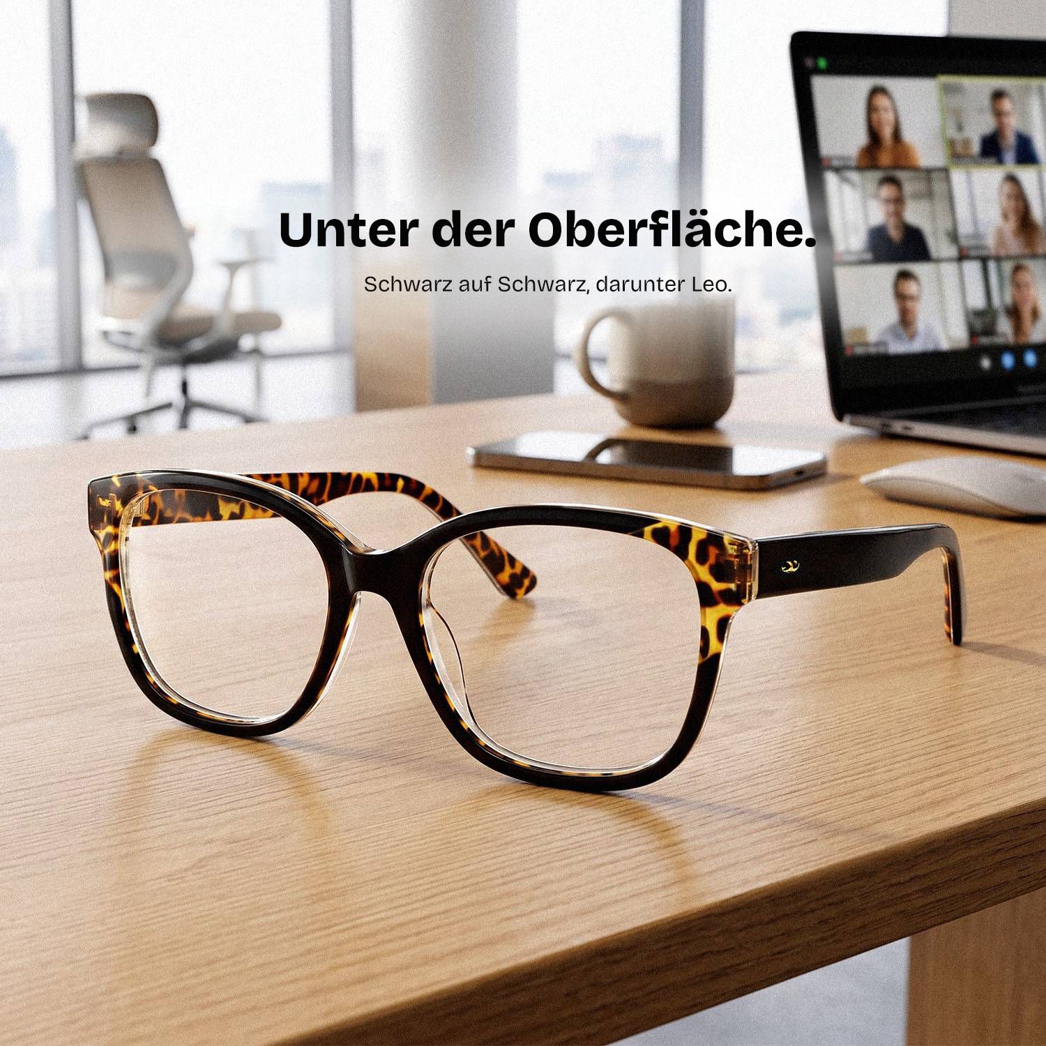 Ivy Eckige Brille in Schwarz | ZEELOOL1