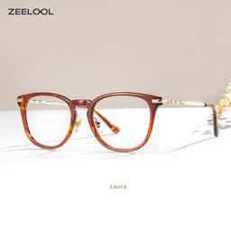 Laura Tortoise Quadratisch Brille0