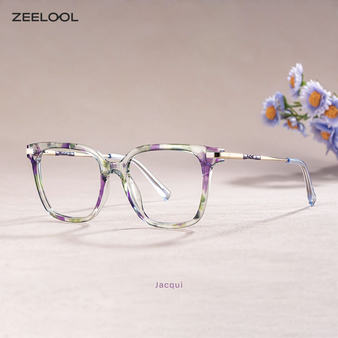 Jacqui Lila-Grün Quadratisch Brille2