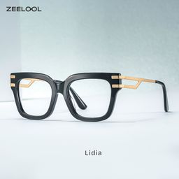 Lidia Schwarz Quadratisch Brille0