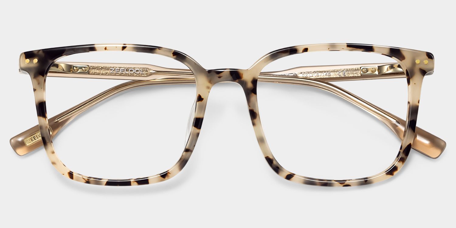 Zoe Tortoise Quadratisch Brille3