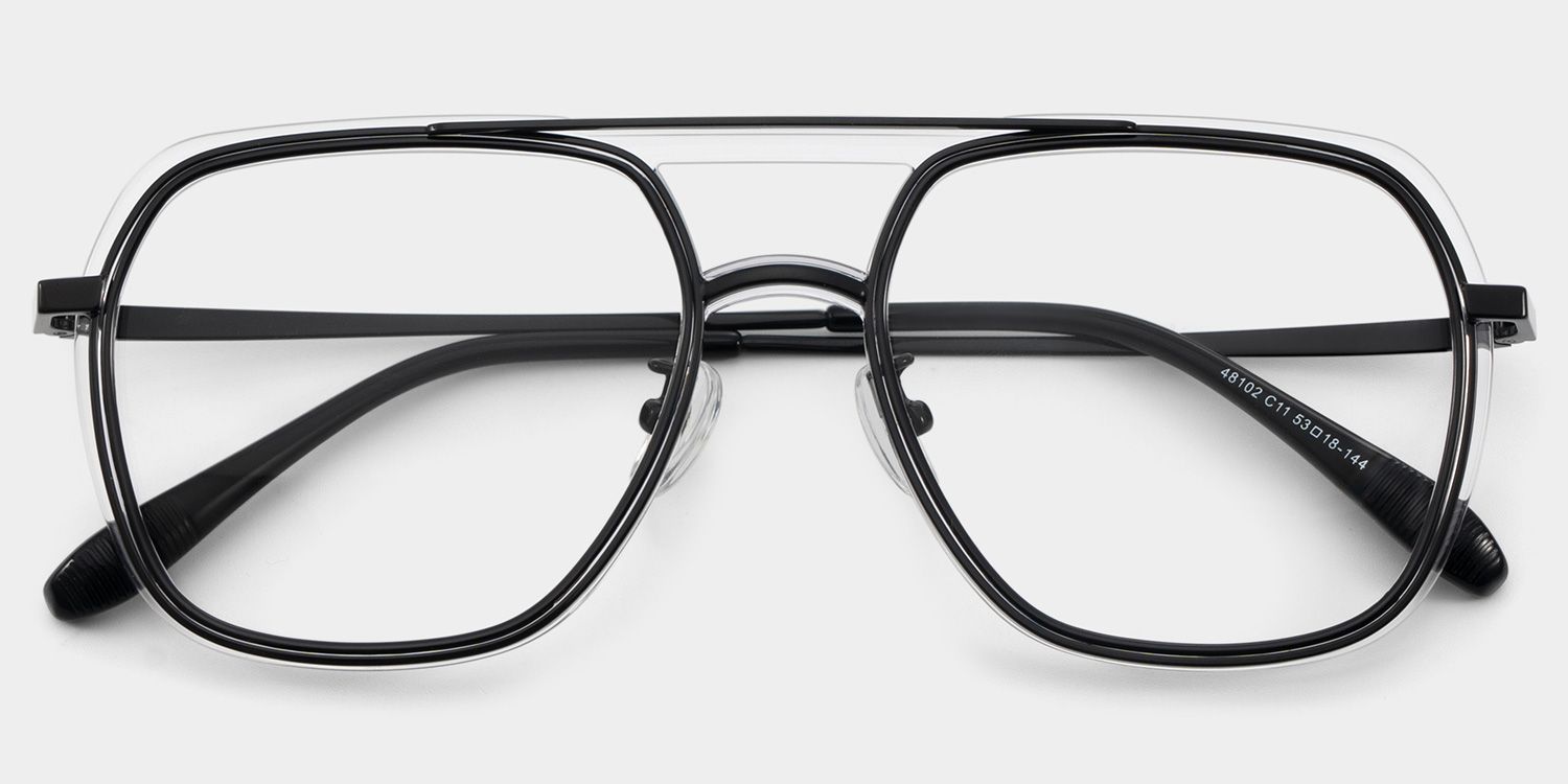 Ella Schwarz Pilot Brille2