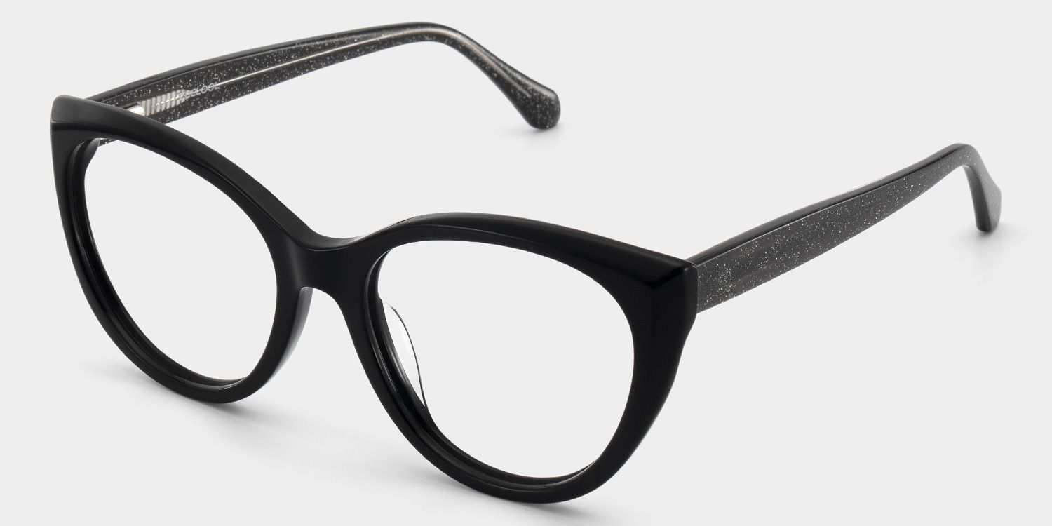 Kiera Schwarz Cateye Brille3