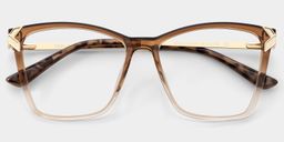 Mia Braun Quadratisch Brille1