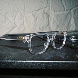 Contreras Klar Quadratisch Brille0