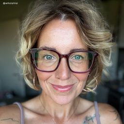 Freya Rot Quadratisch Brille7