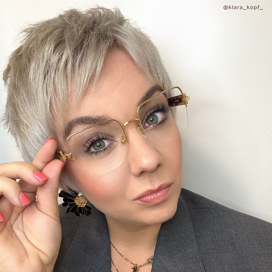 Lauren Gold Quadratisch Brille8