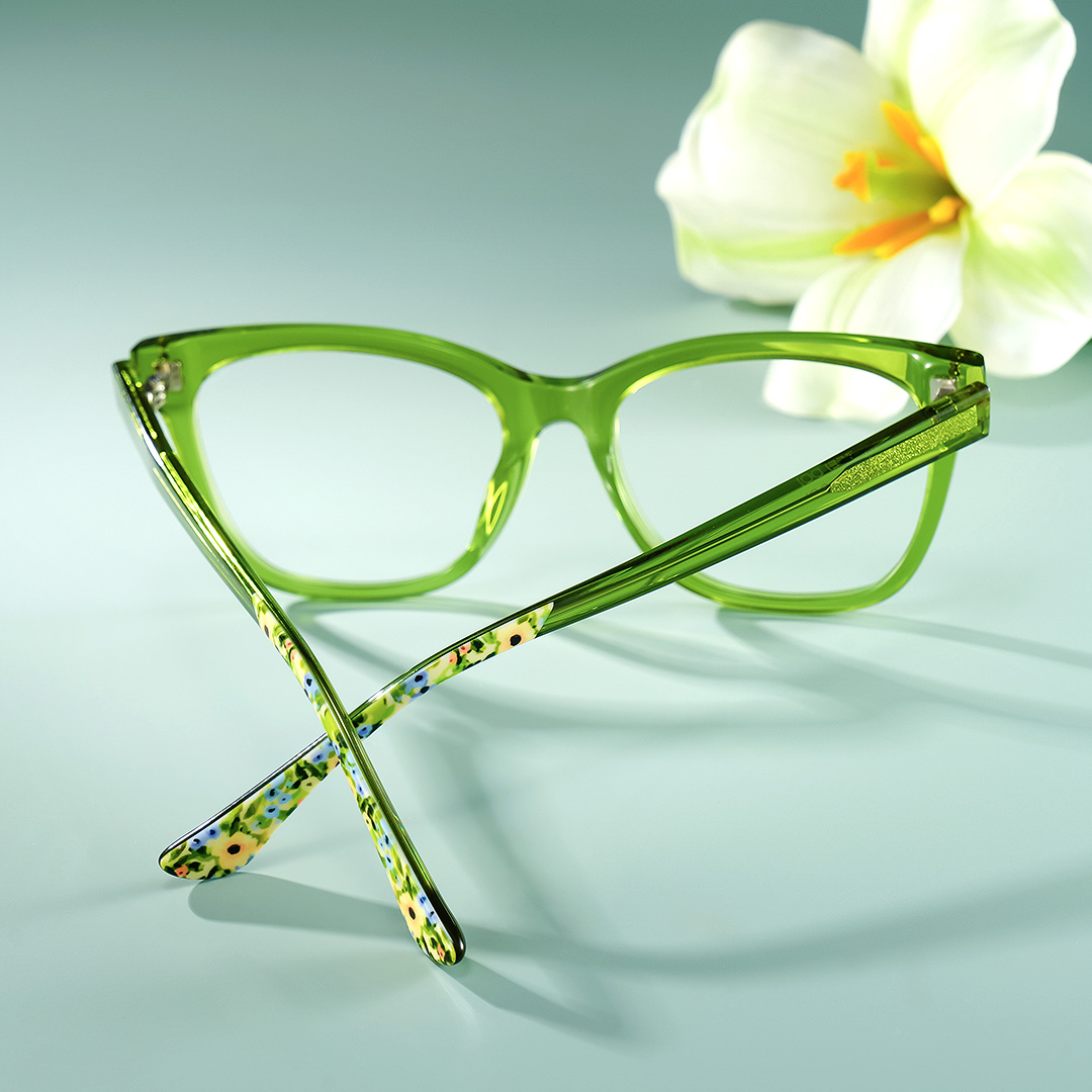Vivienne Grün Rechteckig Brille2