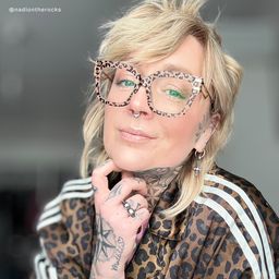 Lidia Braun-Leo Quadratisch Brille10