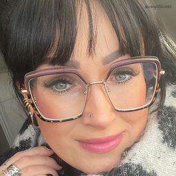 Chris Lila Quadratisch Brille7