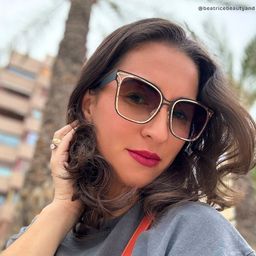Dacarine Schwarz-Gold Quadratisch Brille9