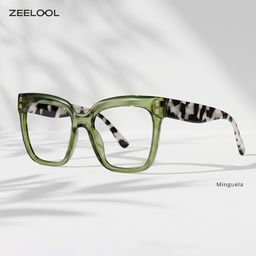 Minguela Grün Quadratisch Brille0