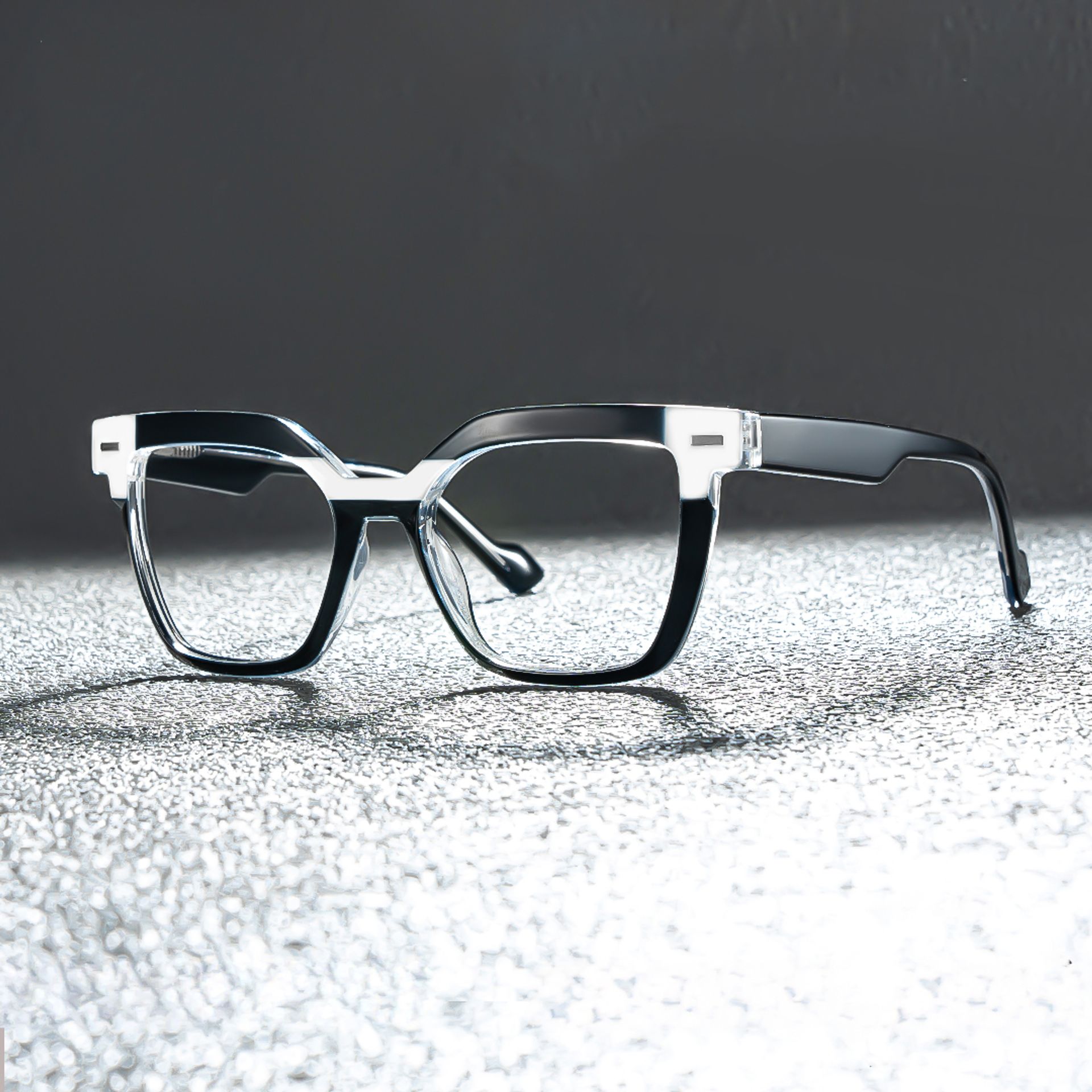 Nidia Schwarz-Weiß Quadratisch TR90 Brille0