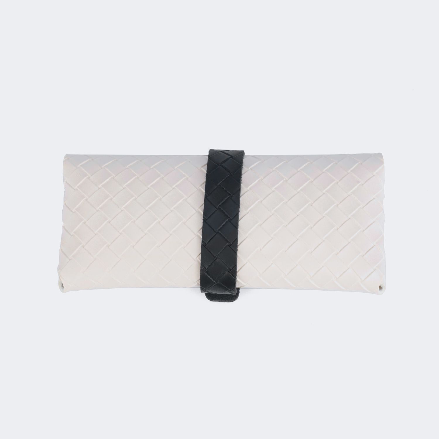 Elouise Weiß Brillenetuis2