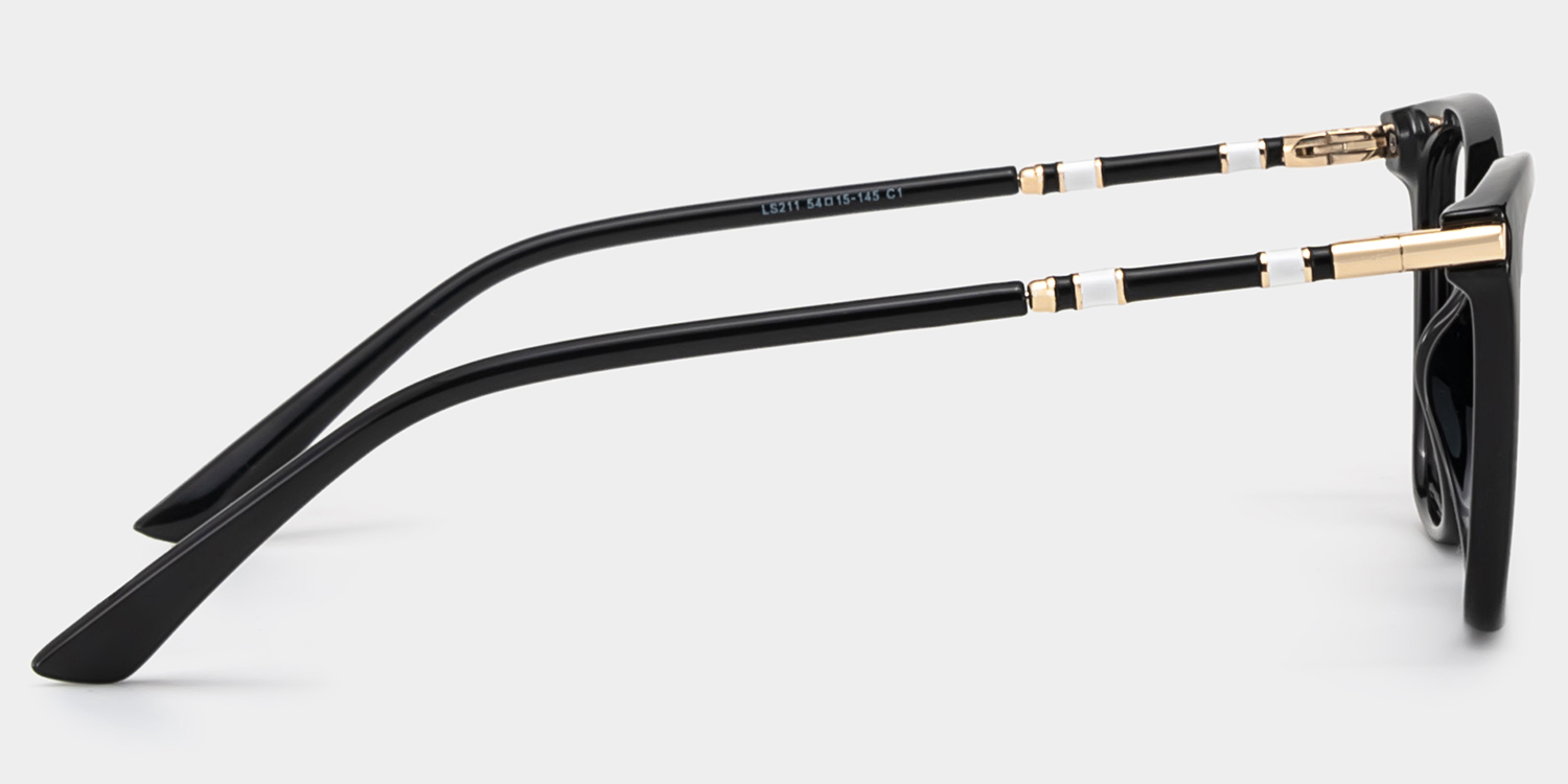 Emma Schwarz Quadratisch Brille5