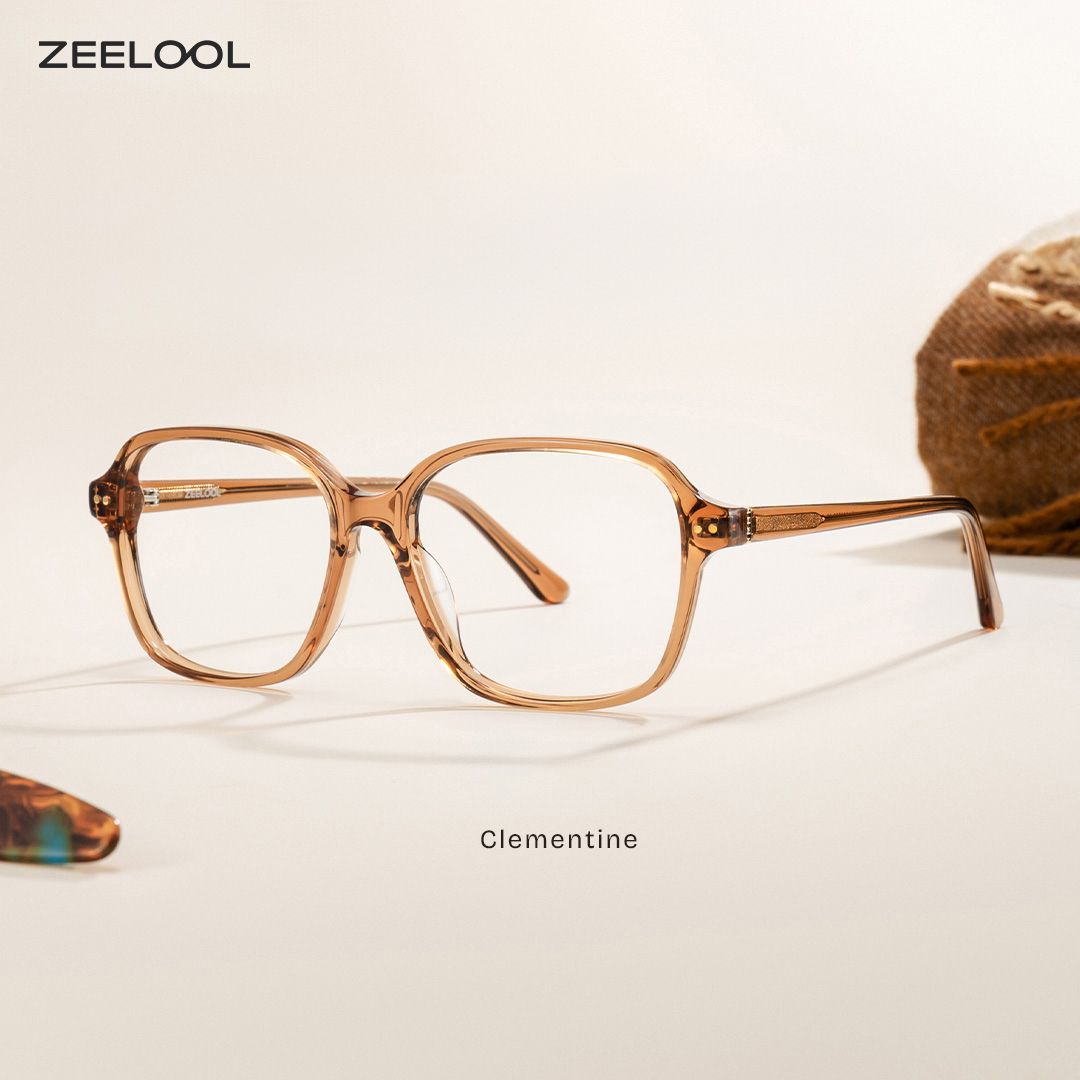 Clementine Braun Quadratisch Brille2