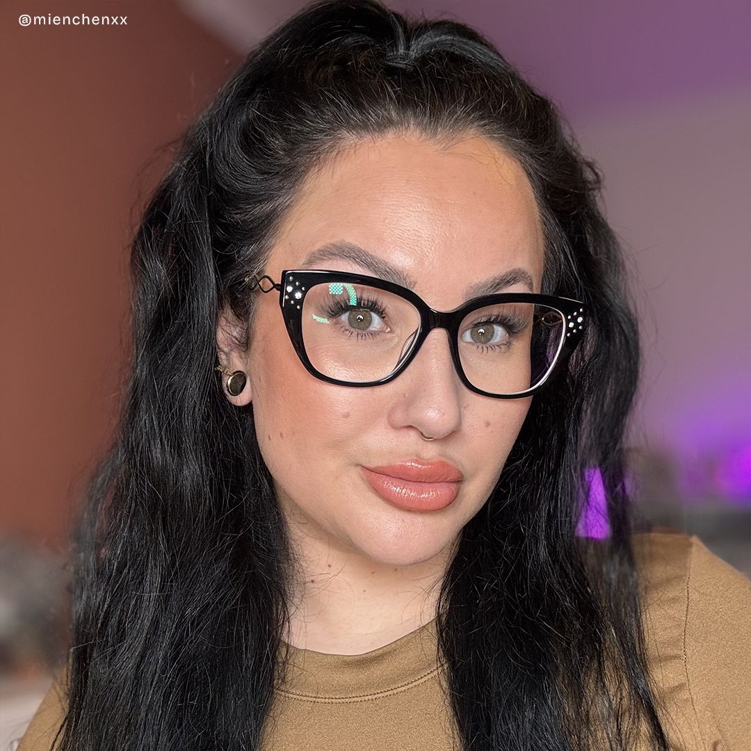 Alma Schwarz Schmetterling Brille8