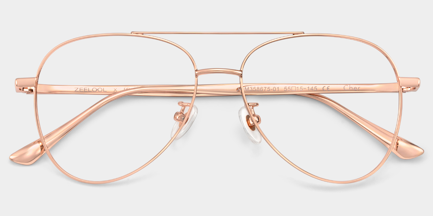 Cher Gold Pilot Brille2