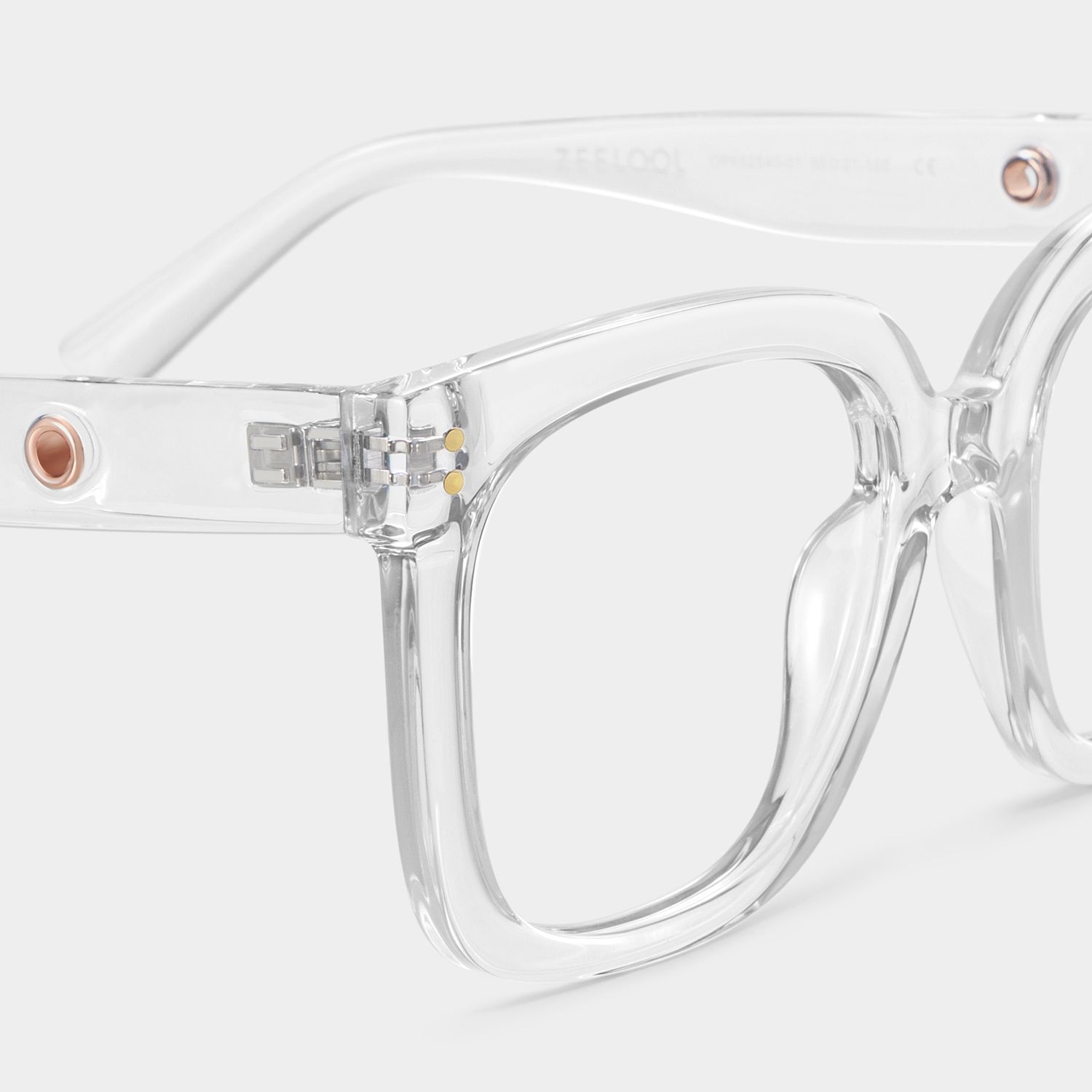 Nada Klar Quadratisch Brille4