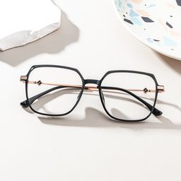 Betsey Schwarz Quadratisch Brille0