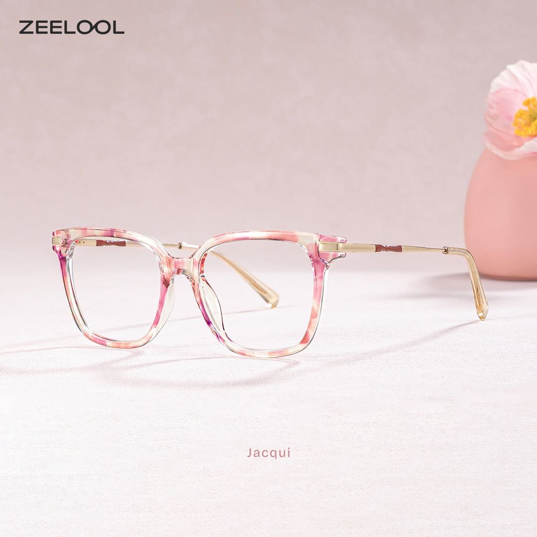 Jacqui Rosa-Tortoise Quadratisch Brille2