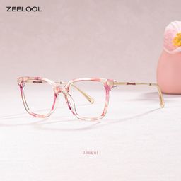 Jacqui Rosa-Tortoise Quadratisch Brille2
