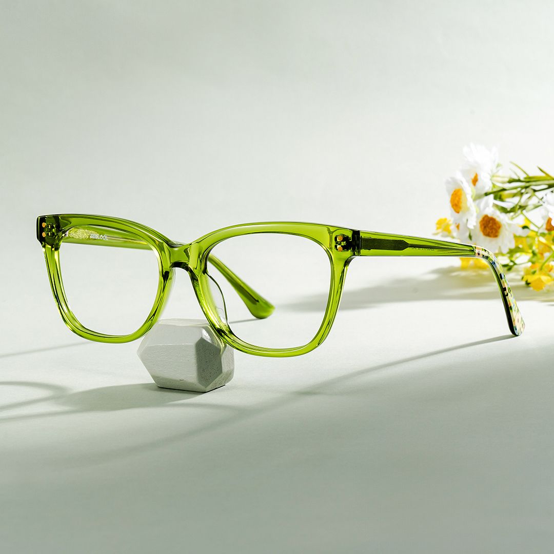 Vivienne Grün Rechteckig Brille1