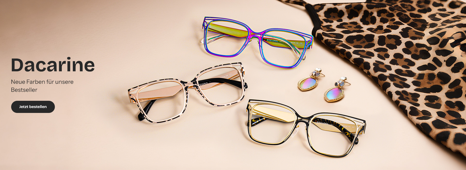 Wie stellt man den Nasensteg einer Metallbrille ein?