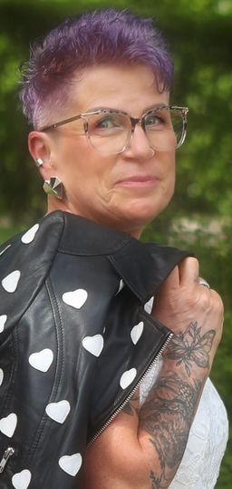 Quality: Top
Prescription: Gleitsichtbrille
Price: Mit Rabatt
Size: P0