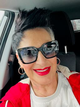 Ich habe sie als Sonnenbrille. Bin Mega begeistert0