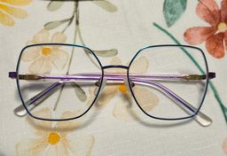 Ich bin wirklich verliebt in dieses Modell! Das Design ist modern und 0