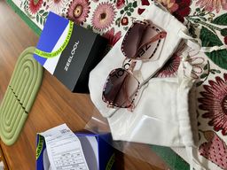 Ich habe diese Brille als Sonnenbrille sowie normale Brille gekauft un1