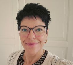 Qualität und Preis sind mega! Werde täglich auf die tolle Brille anges0