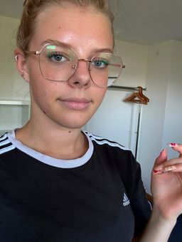 Gefällt meiner Tochter sehr gut, sie trägt nur noch diese. Gläser sind0