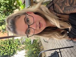 Passform und Stil der Brille sind perfekt, Preis mehr als fair0