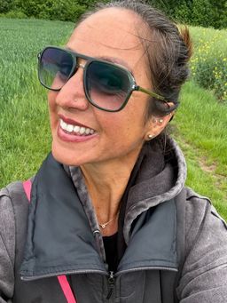Superschön Brille , toller farbverlauf und gut verarbeitetes leichtes 0