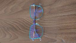 Ich war sehr unsicher bei der Brille Bestellung aber ich bin sehr posi0