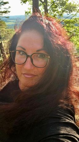 Bin super zufrieden mit meiner Brille. Aufgesetzt und perfekt gepasst.0