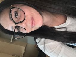 Ich liebe diese Design. Es sieht toll aus und das Muster ist dezent un0