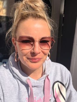 Sitzt super nachdem man sie eingestellt hat einfach herrlich0