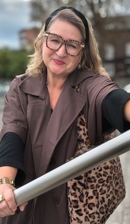 Schnelle Lieferung, tolle Brille mit guter Passform und mega Leo-Desig1
