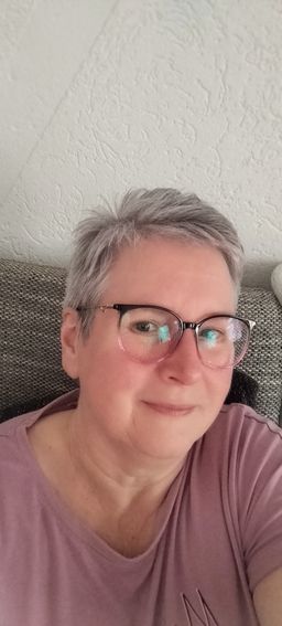 Top Brille 👍 
Der Preis ist unschlagbar 😃0