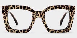 Megan Braun-Leo Quadratisch Brille3