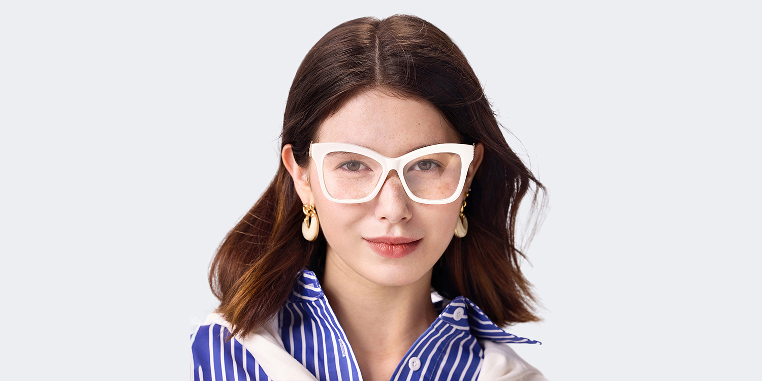 Elida Weiß Schmetterling Gemischte Materialien Brille3