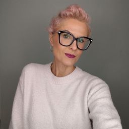 Ich liebe die Perlenverzierung darauf!0