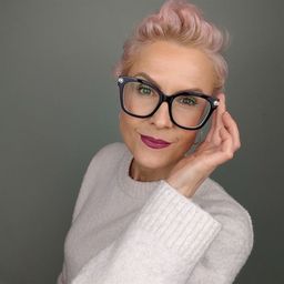 Ich liebe die Perlenverzierung darauf!2