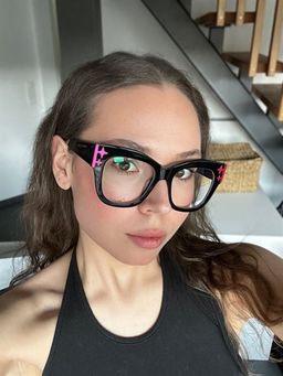 Ich liebe diese Brille, einfach und stilvoll!0