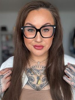 Es ist sehr angenehm zu tragen und ich trage es fast jeden Tag!0